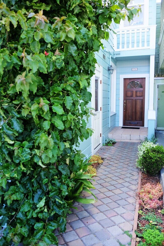 Foto del edificio - 556 7th Ave