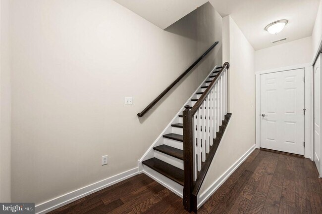 Foto del edificio - 108 Prince George St