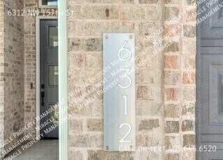 Foto del edificio - 6312 NW 157th St