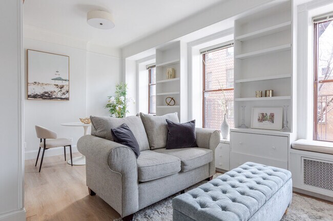 Foto del edificio - 177 Waverly Pl