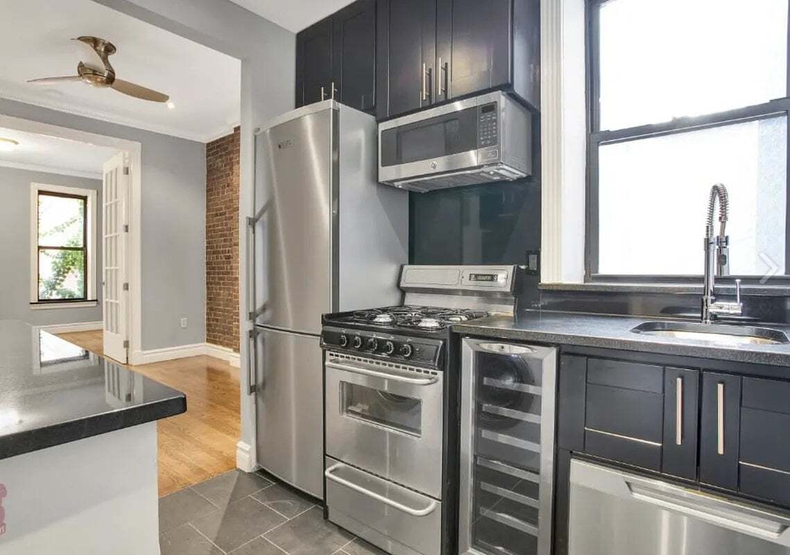 Foto del edificio - 722 10th Ave