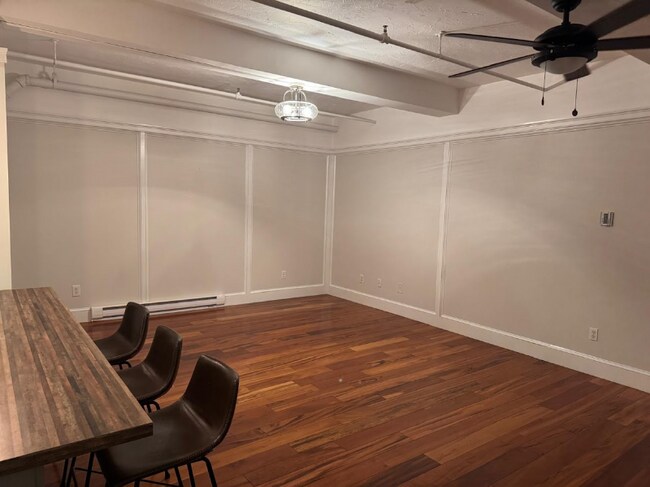 Foto del edificio - 148 Bernon St