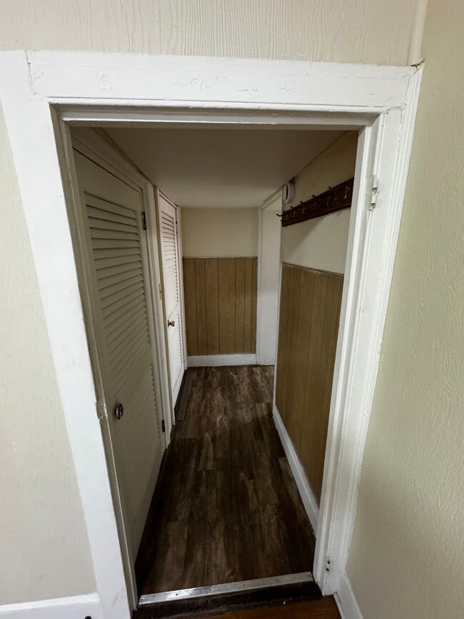 Building Photo - 41 N 10th St