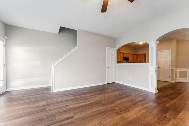 Building Photo - 2873 Snapfinger Manor