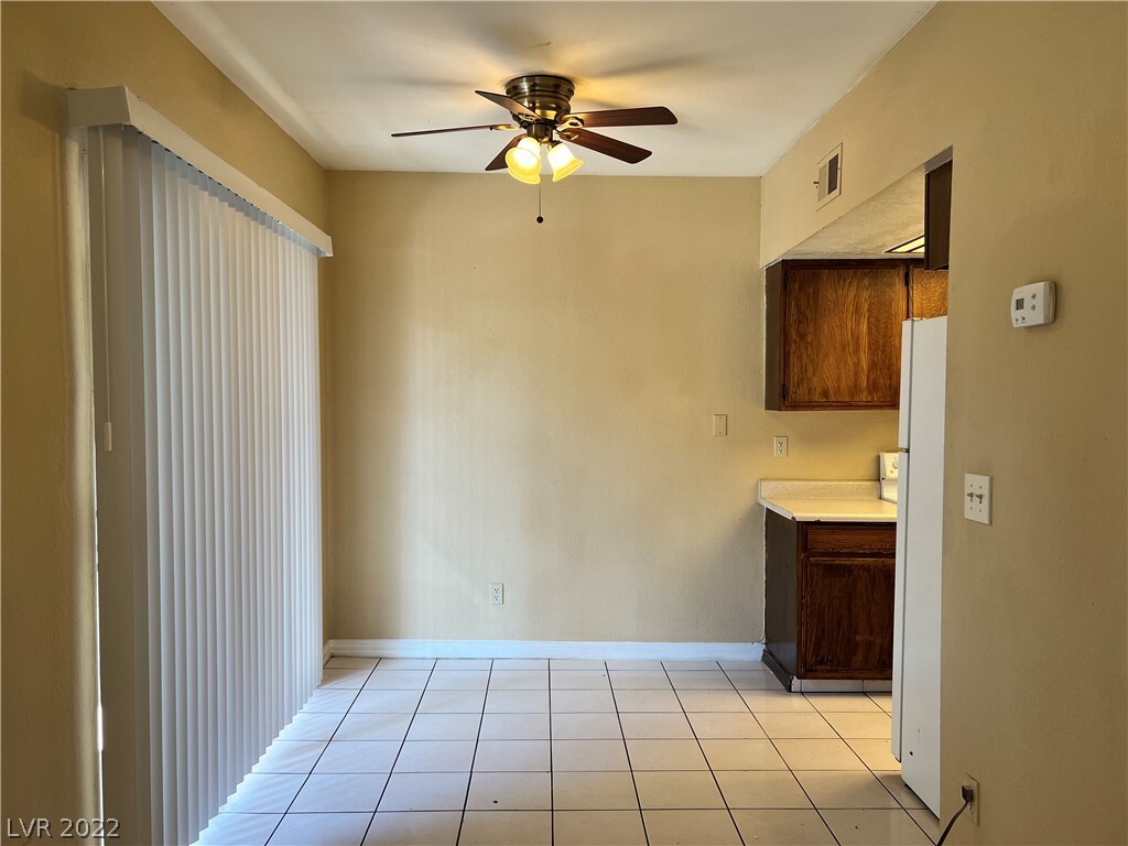 2752 Eldora Cir Unit B, Las Vegas, NV 89146 Condo for Rent in Las