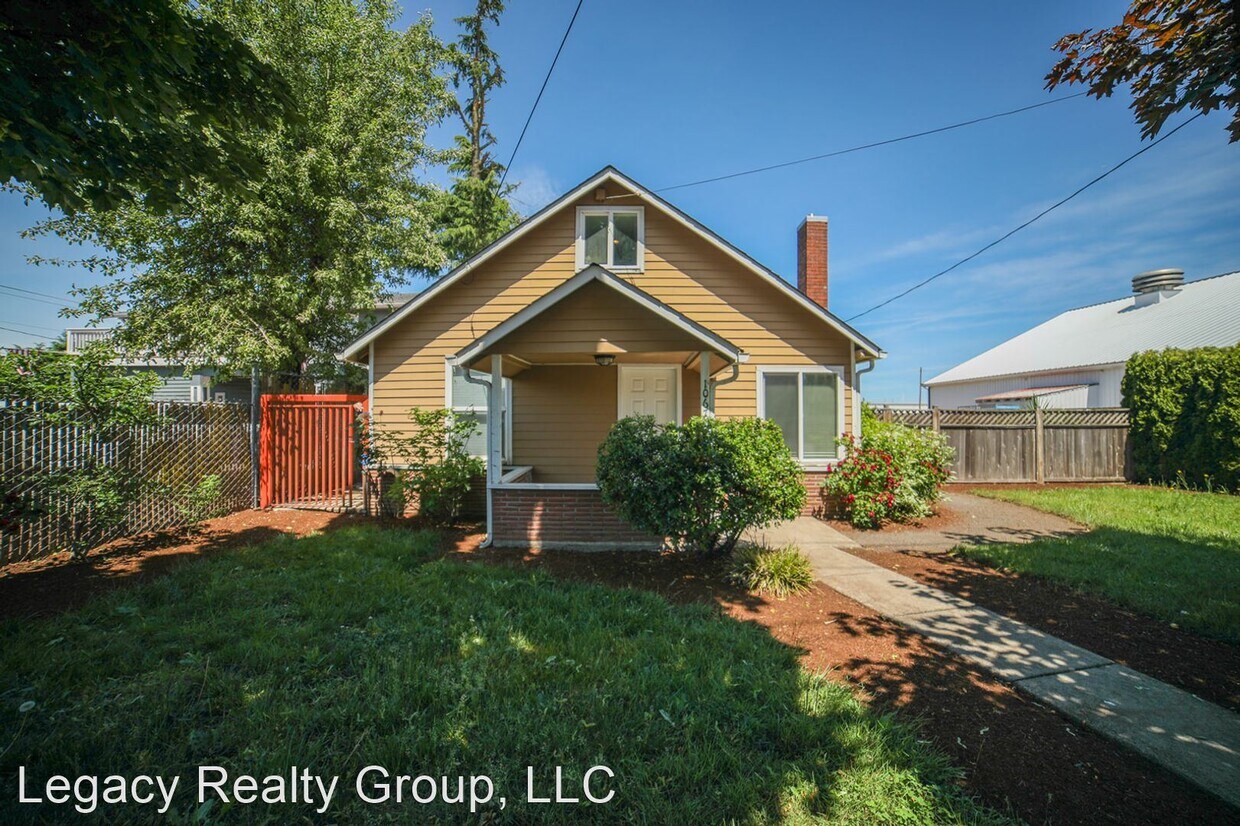 Primary Photo - 2 br, 1 bath House - 10671 Main St NE