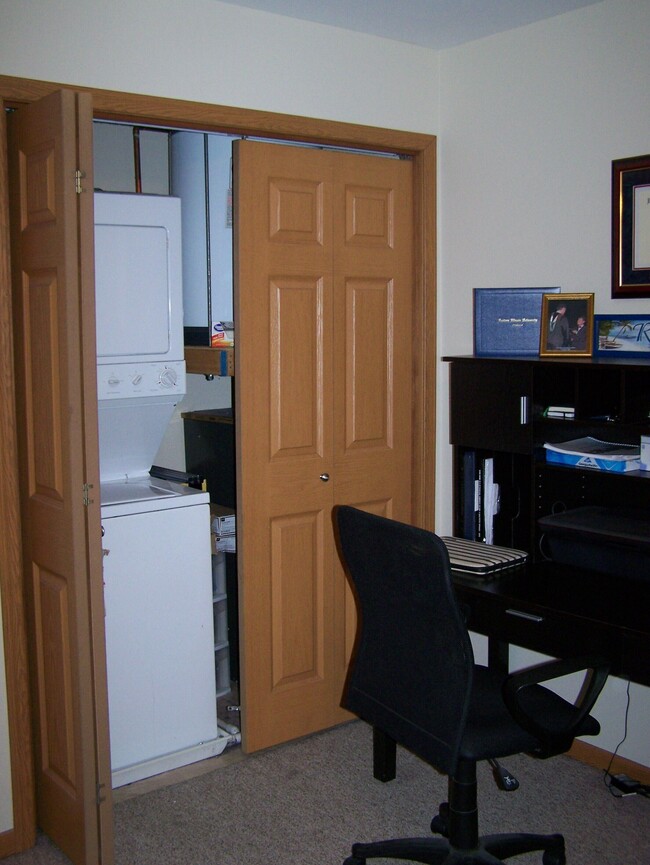 Foto del edificio - 1301 Arthur Ave