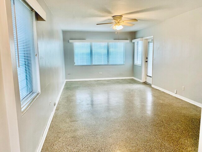 Foto del edificio - 1420 N Federal Hwy