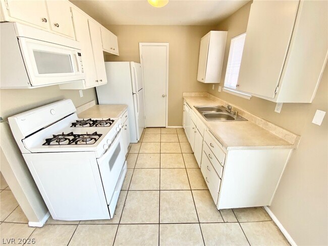 Building Photo - 3576 Covey Ln