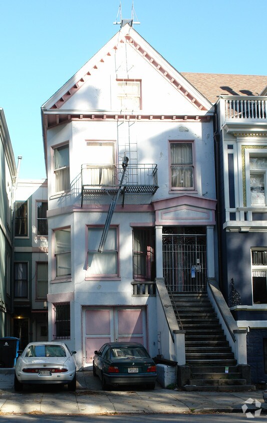Building Photo - 1508 Fell St