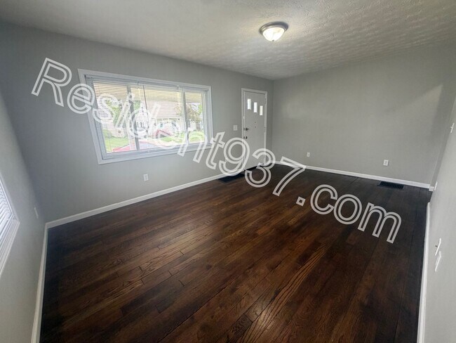 Foto del edificio - Charming 3 Bed 1 Bath in Kettering