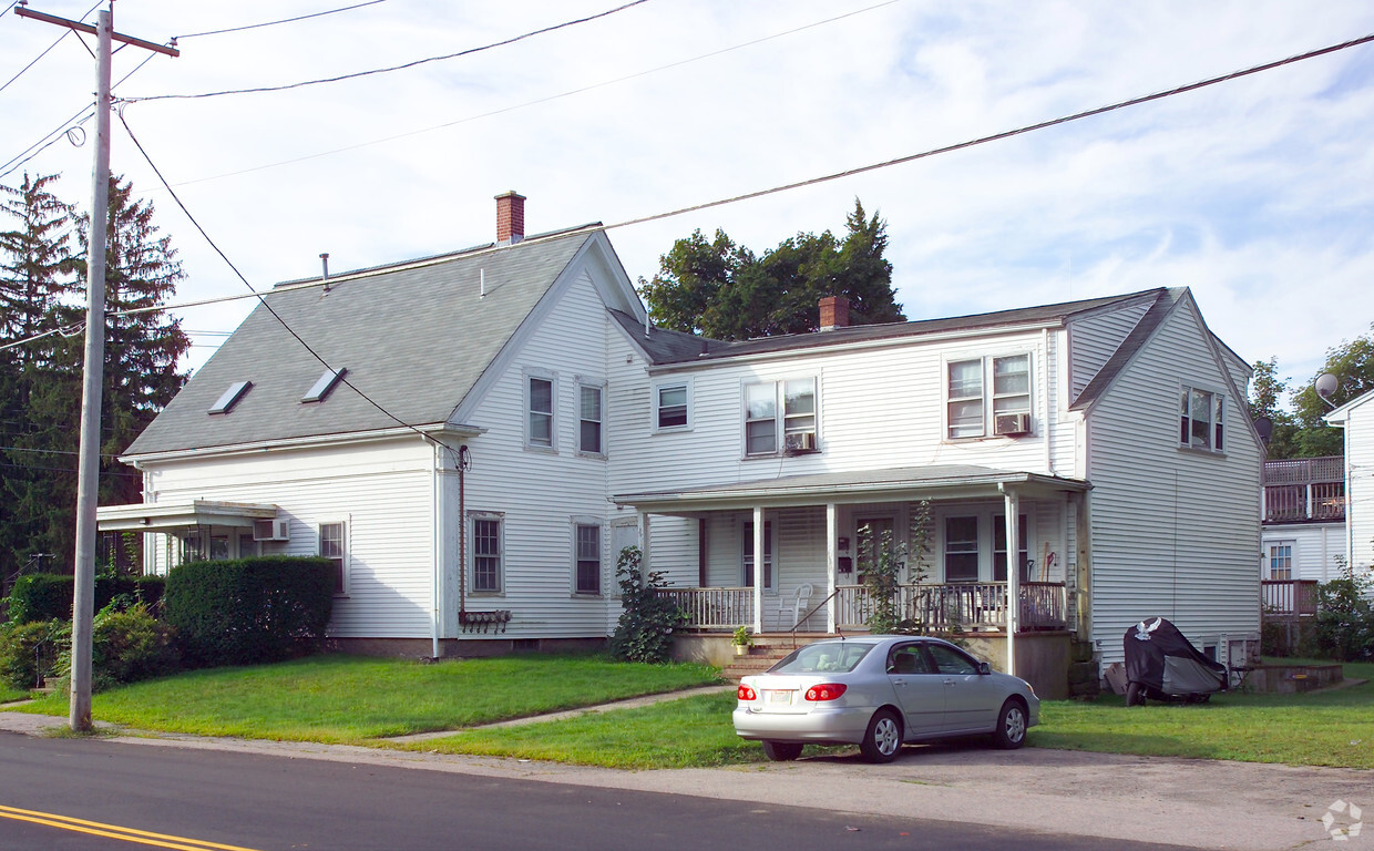 Foto del edificio - 61 Railroad Ave