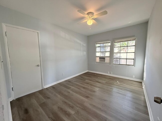 Foto del edificio - 1000 W Lakewood Rd
