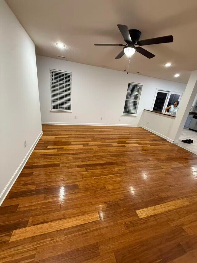 Foto del edificio - 1922 9th Street Dr SE