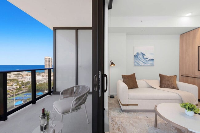 Foto del edificio - 7144 Byron Ave