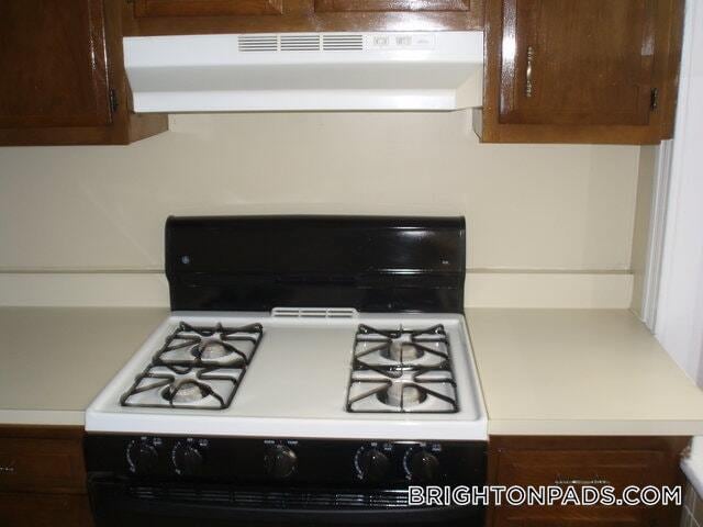 Building Photo - 115 Kilsyth Rd