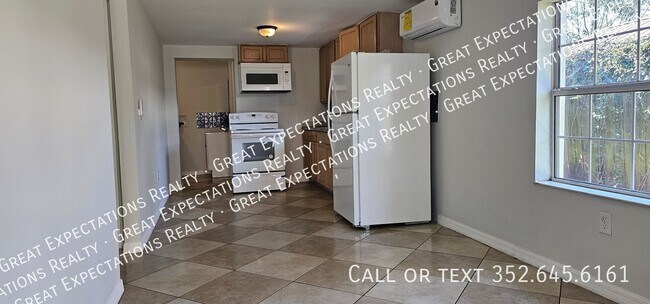 Foto del edificio - 1726 NW 1st St