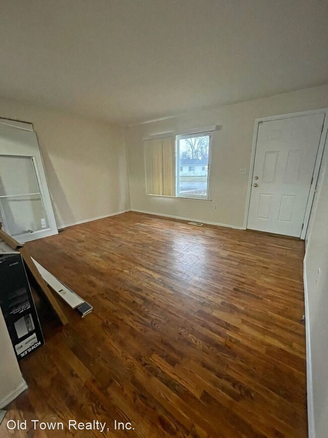 Building Photo - 3 br, 1 bath House - 1758 Heather Ridge