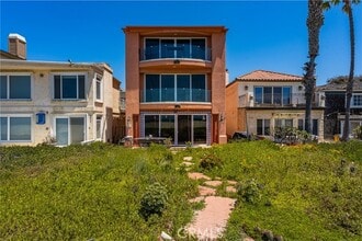 Building Photo - 6915 E Seaside Walk