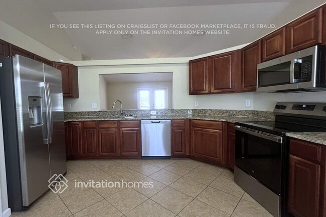 Building Photo - 9600 Saragossa St