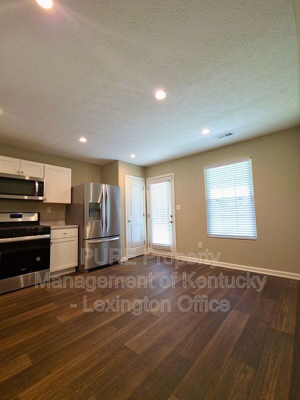 Building Photo - 137 White Owl Wy