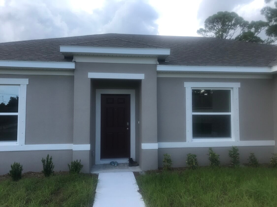 1458 Paley Cir SE, Palm Bay, FL 32909 House Rental in Palm Bay, FL