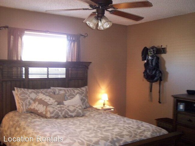 Foto del edificio - 3 br, 2 bath House - 1103 Homestead Avenue