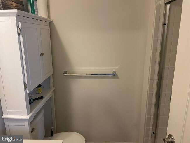 Foto del edificio - 9634 Eaves Dr