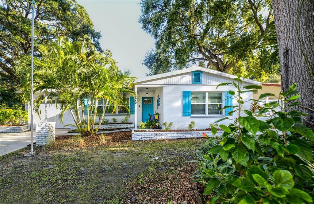 Foto principal - 2472 Whitman St