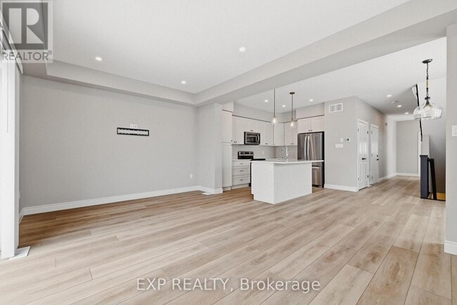 Building Photo - 59 Hedley Ln