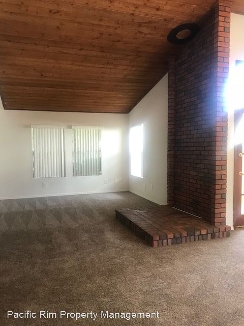 Building Photo - 3 br, 2 bath House - 13918 York Ave - 206416K