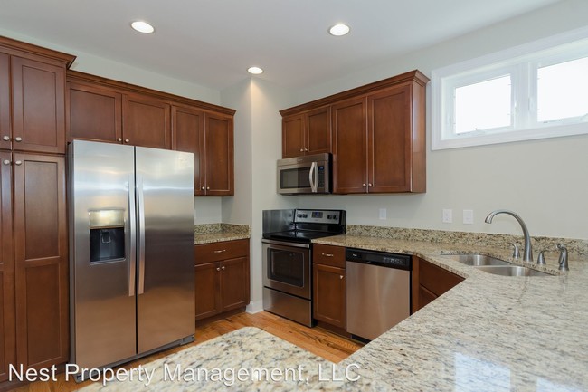 Foto del edificio - 3 br, 3 bath House - 823 King Street