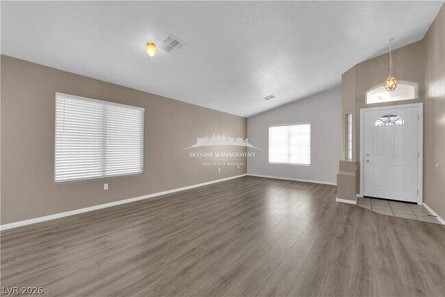 Building Photo - 1918 Double Delight Ave