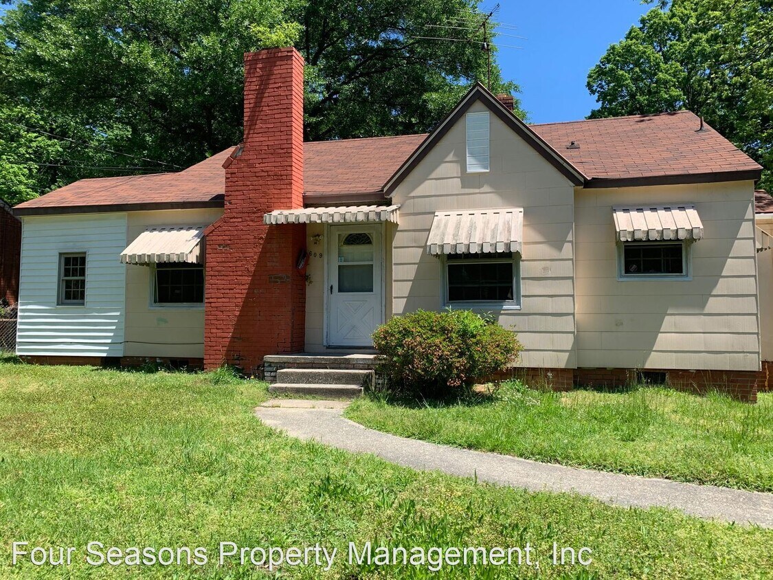 Primary Photo - 3 br, 2 bath House - 609 Ambassador Street