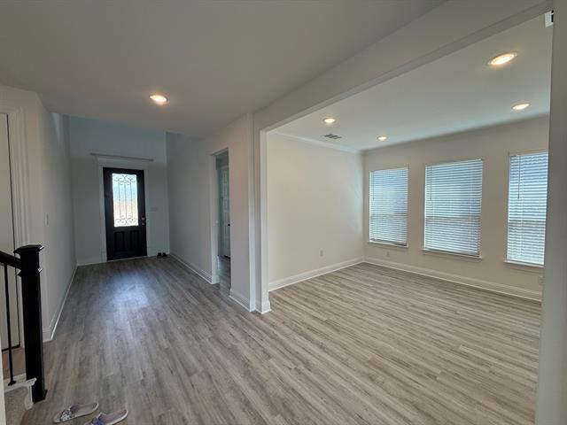 Foto del edificio - 704 Mountain Laurel Rd.