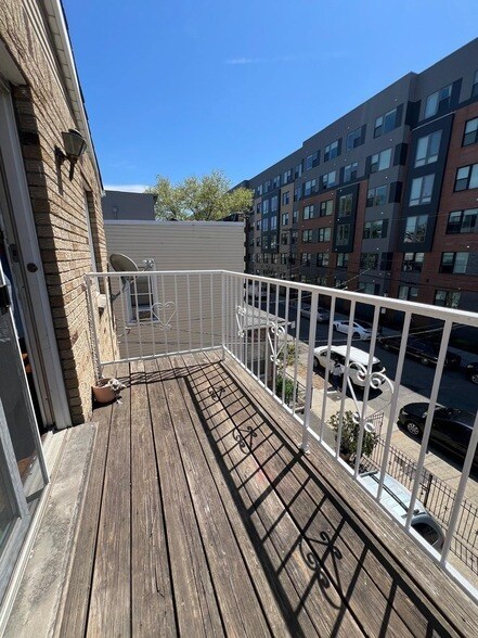 Foto del edificio - 52 Yale Ave