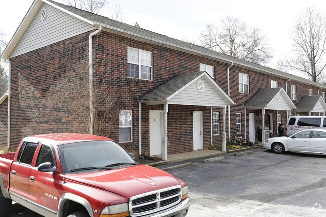 Foto del edificio - Maple Creek Townhomes