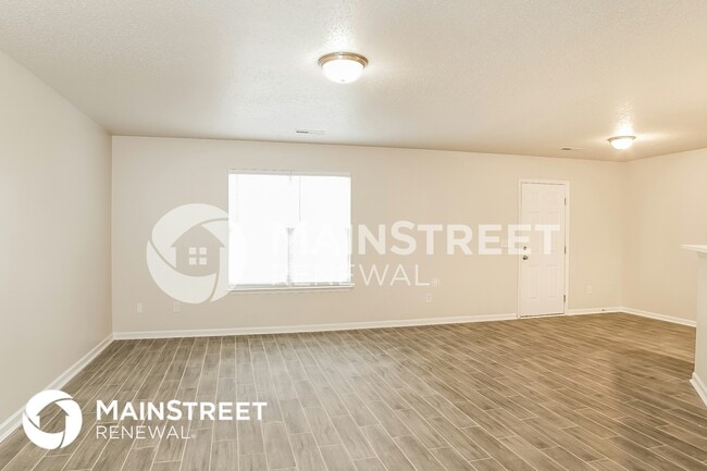 Foto del edificio - 4656 Chapel Ridge Dr