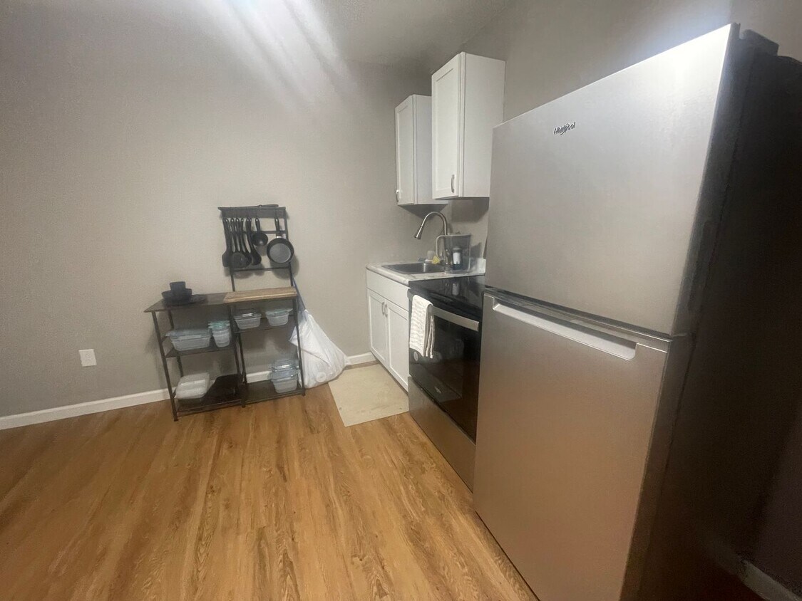 Foto del edificio - Studio Apartment  in Hollister, MO