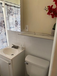 Foto del edificio - 11115 Hannaway Dr