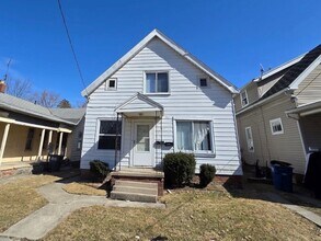 Building Photo - 3010 Warsaw St