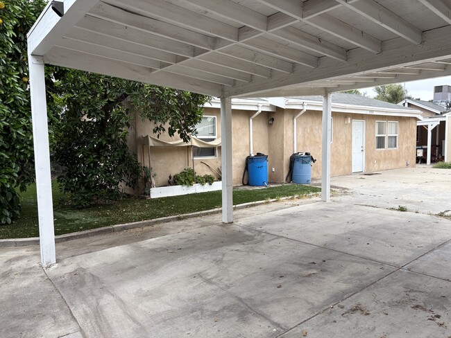 Foto del edificio - 7351 Alabama Ave
