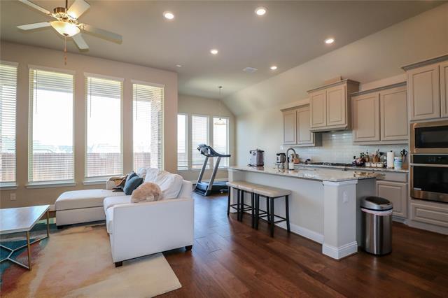 Foto del edificio - 1708 Brookhollow Dr