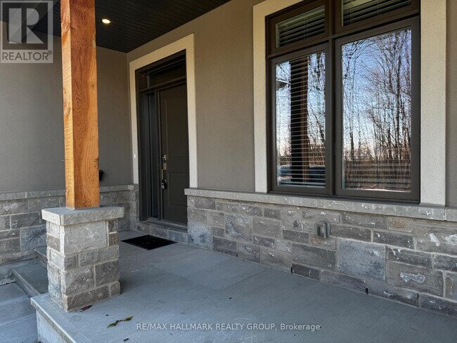 Photo du bâtiment - 1497 Flanders Rd