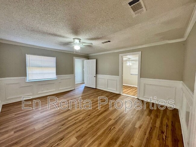 Building Photo - 2906 Birch Park Dr