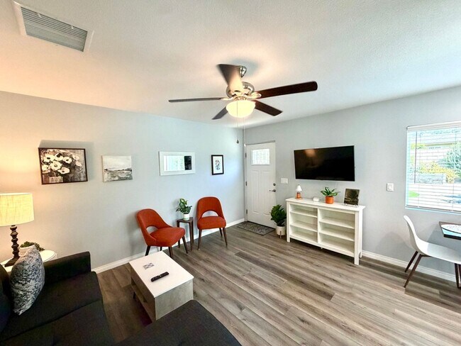 Foto del edificio - 140 Princeton Ave