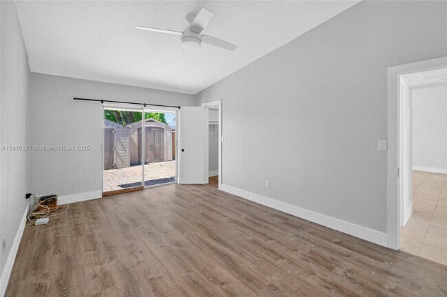 Building Photo - 10366 SW 208th Ln