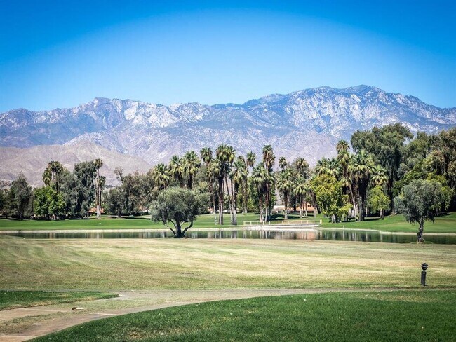 Foto del edificio - 910 Island Drive, Rancho Mirage, CA 92270 ...