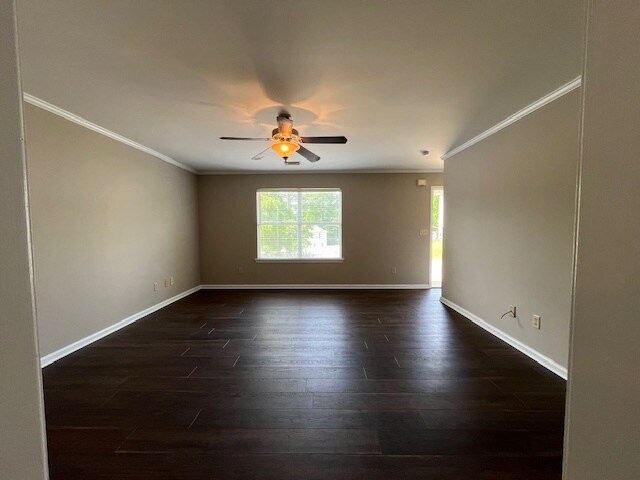 Foto del edificio - LOT24 (11542)