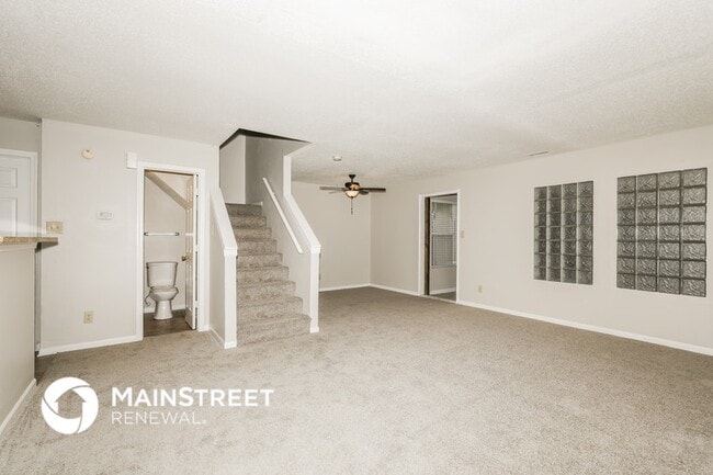 Building Photo - 442 Harmony Dr